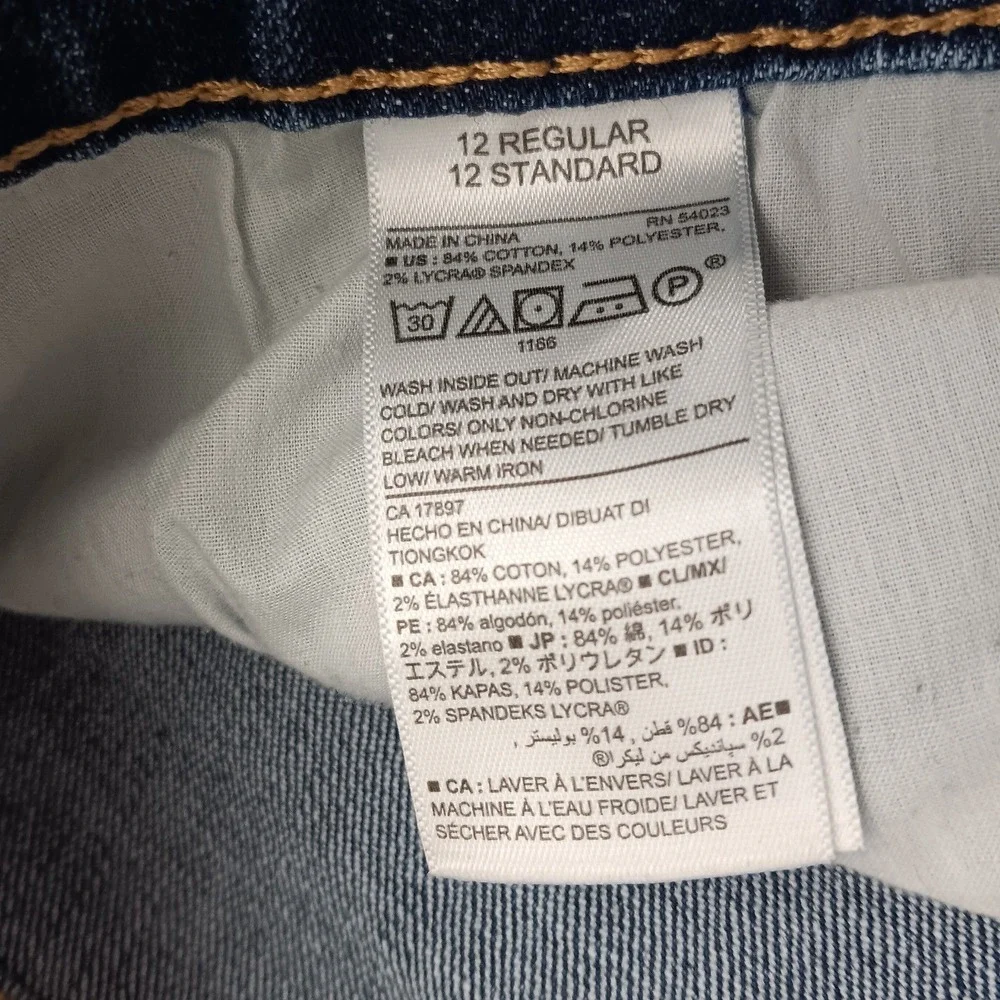 Old Navy Curvy Mid Rise Slim Leg Jeans Blue Medium Wash Women's Size 12 Reg - Picture 9 of 13